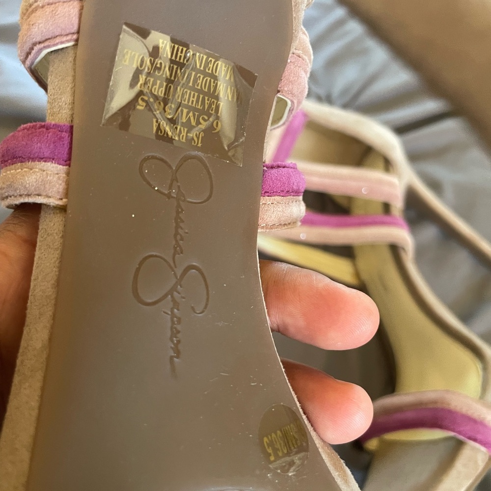 Jessica Simpson - Picture 9 of 14